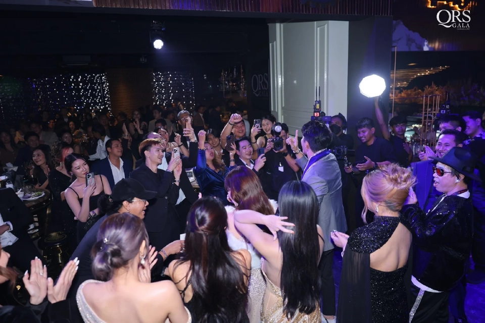 QRS Global Gala เฉลิมฉลองความสำเร็จ ตอกย้ำจุดยืน Trustable, Powerful, Professional