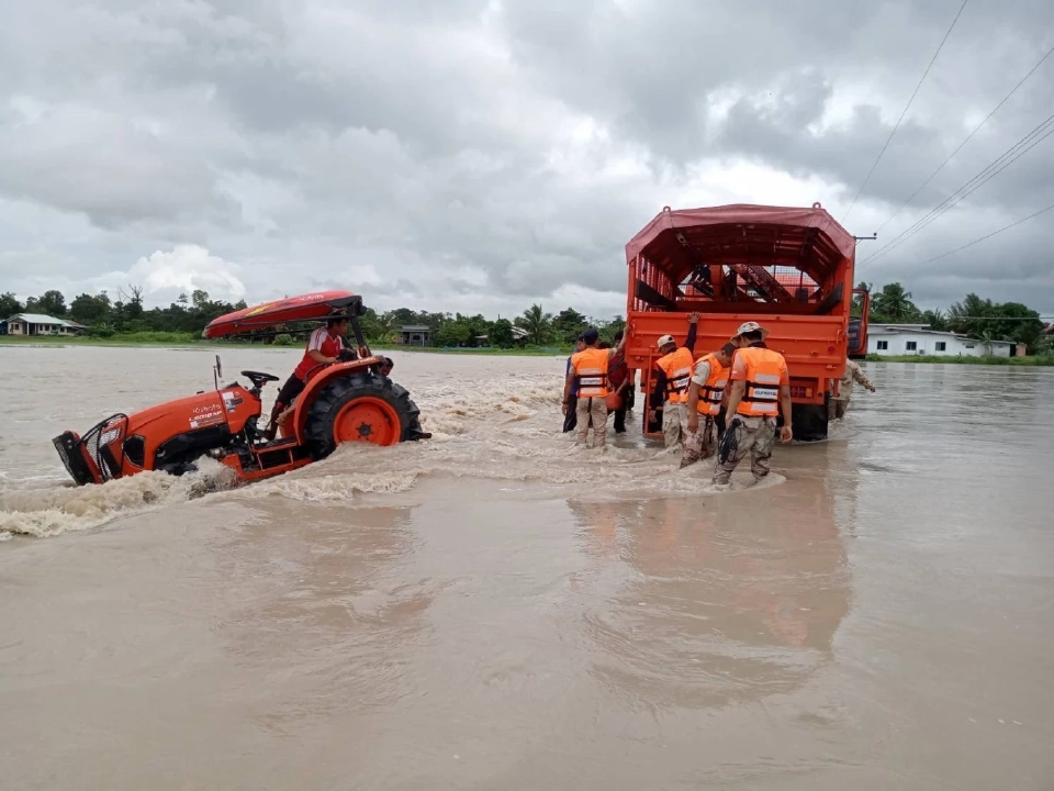 พายุบัวลอย กระทบไทยน้ำท่วม 8 จังหวัด ปชช.เดือดร้อน 167 ครัวเรือน