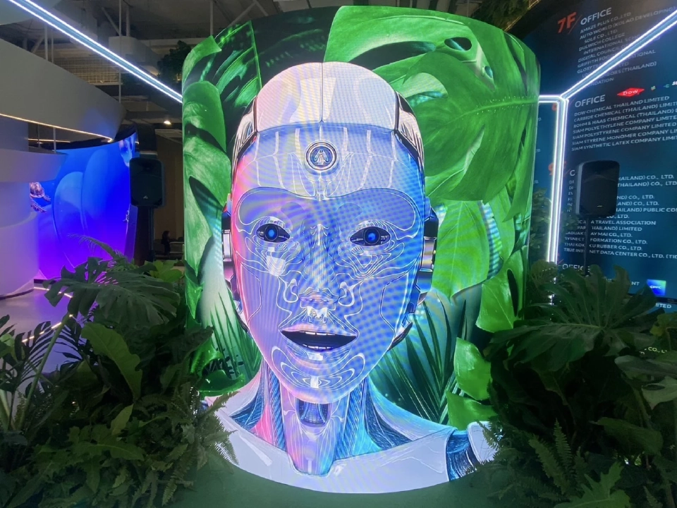 ซีพีโชว์พลังนวัตกรรม สร้างมูลค่าเศรษฐกิจกว่า 4 หมื่นล้าน พร้อมผนึกพันธมิตรโลก ปั้นไทยสู่ศูนย์กลางเทคโนโลยี