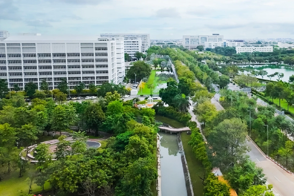 พื้นที่สีเขียวในศูนย์ราชการแจ้งวัฒนะ