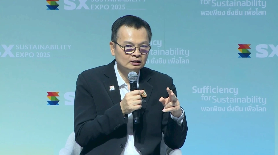 นายพิศณุ ตันติถาวร รองผู้ว่าการการไฟฟ้านครหลวง (ยุทธศาสตร์องค์กรและความยั่งยืน)