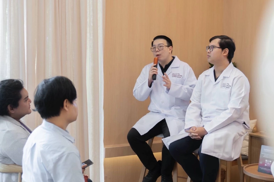 หยุดแก่แล้วป่วยติดเตียง 'หมอแนะ' วิธีดูแลสุขภาพองค์รวม เพื่อชีวิตยืนยาว