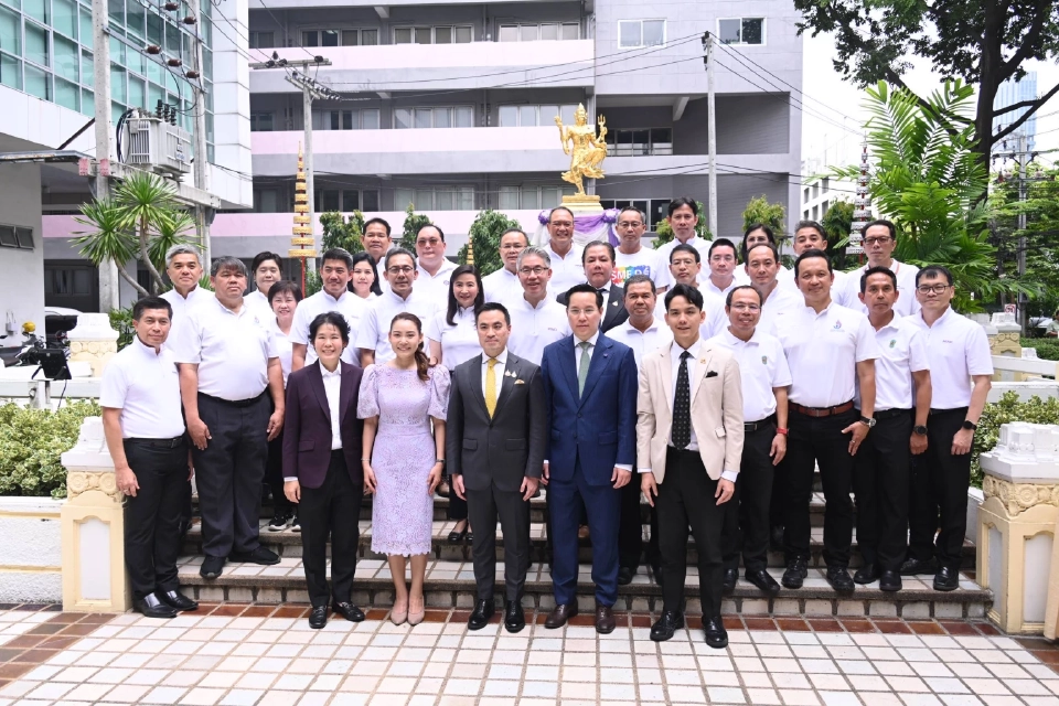 ‘เอกนัฏ’ ลั่นสั่งลากระทรวงอุตฯ ‘กลับมาอีกแน่’ หลังพ้น รมต.