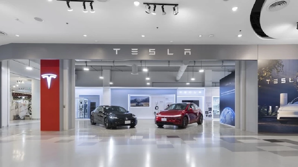 Tesla ไม่รับรถเกรย์มาร์เก็ต