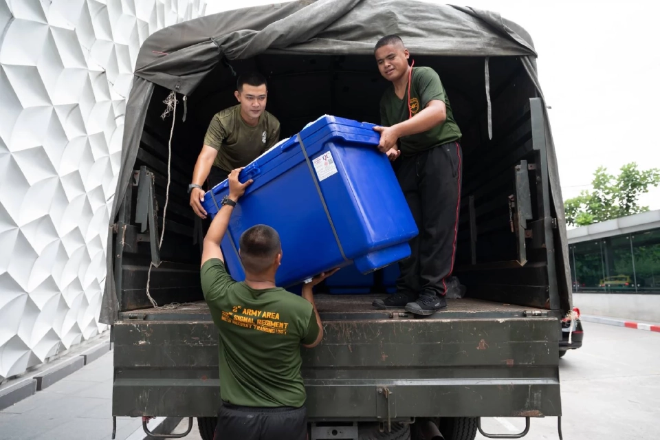 กลุ่มพูลผล มอบอุปกรณ์-สิ่งของจำเป็น หนุนภารกิจทหารกองทัพภาคที่ 2