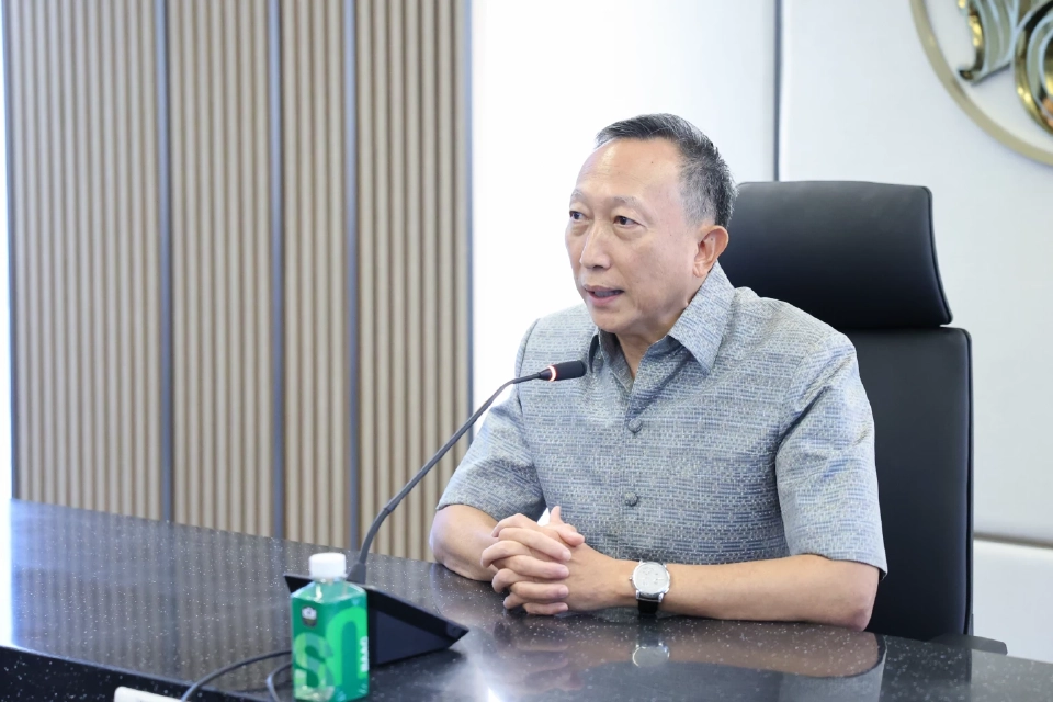 นายวรภัค ธันยาวงศ์ รัฐมนตรีช่วยว่าการกระทรวงการคลัง