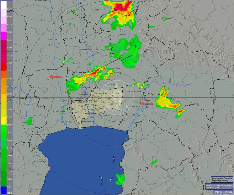 ศูนย์ป้องกันน้ำท่วม กรุงเทพมหานคร รายงานว่า เมื่อเวลา 16.00 น. พื้นที่ กทม.ไม่พบกลุ่มฝน 
