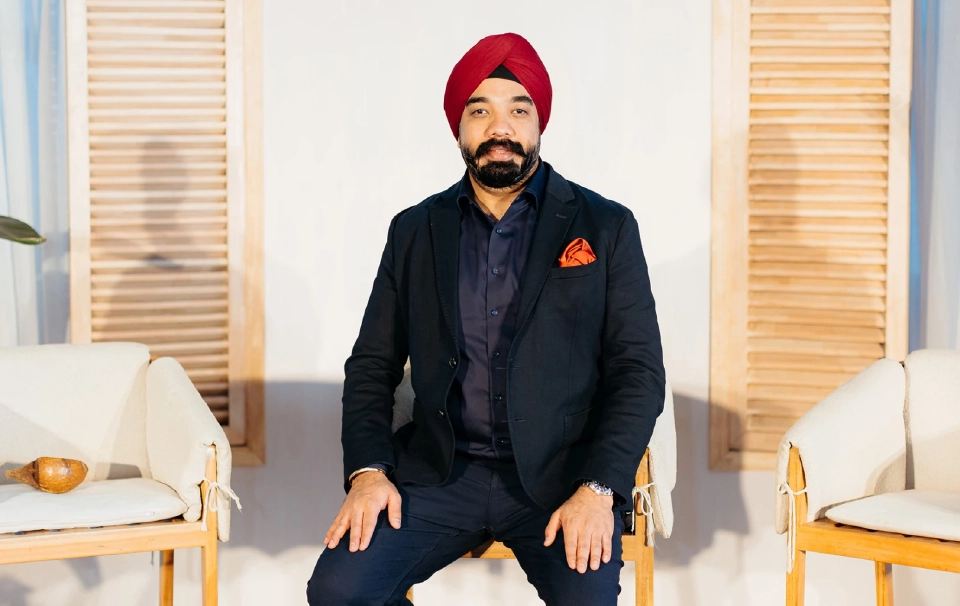 อมันพรีท บาจาจ