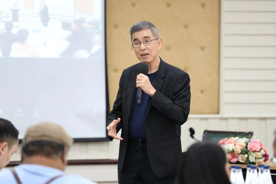 นพ.สุวิทย์ วิบุลผลประเสริฐ