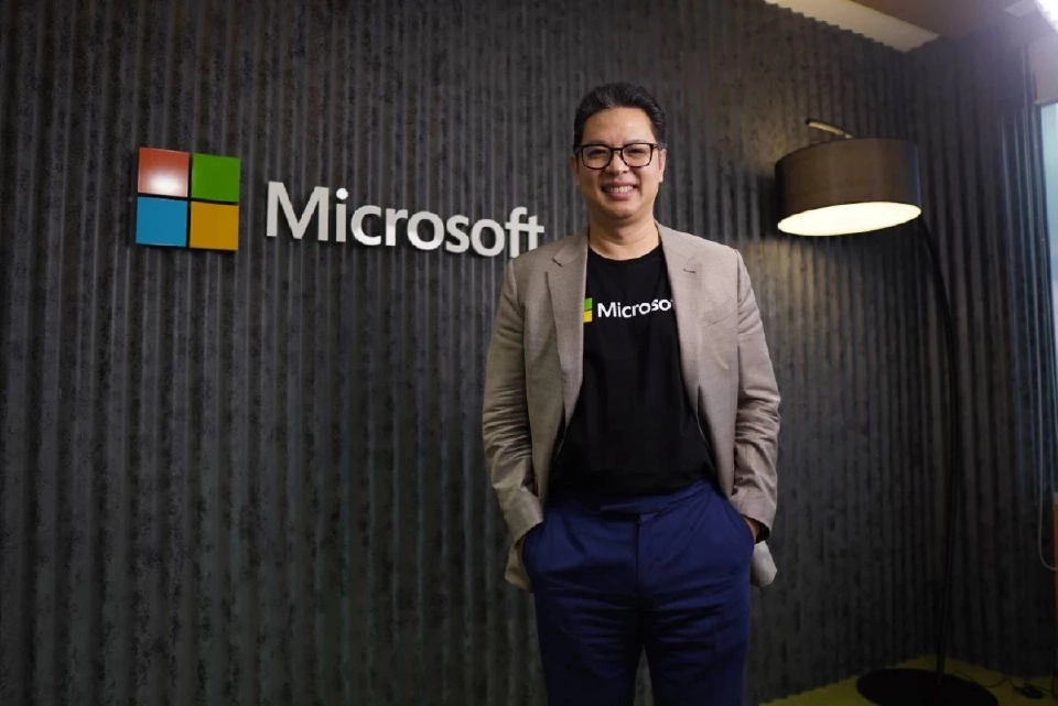ไมโครซอฟท์ ฝากการบ้าน รมว.DE-รัฐบาลใหม่ เร่งดัน AI พลิกฟื้นเศรษฐกิจ