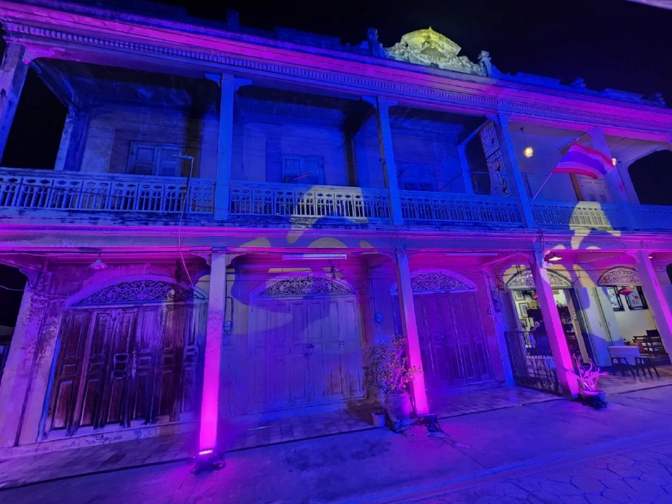 เริ่มแล้ว! วิจิตรลำปาง  เปิดพิกัด 13 จัดแสดงสีเสียง สุดตระการตา วันนี้-14 ก.ย.นี้