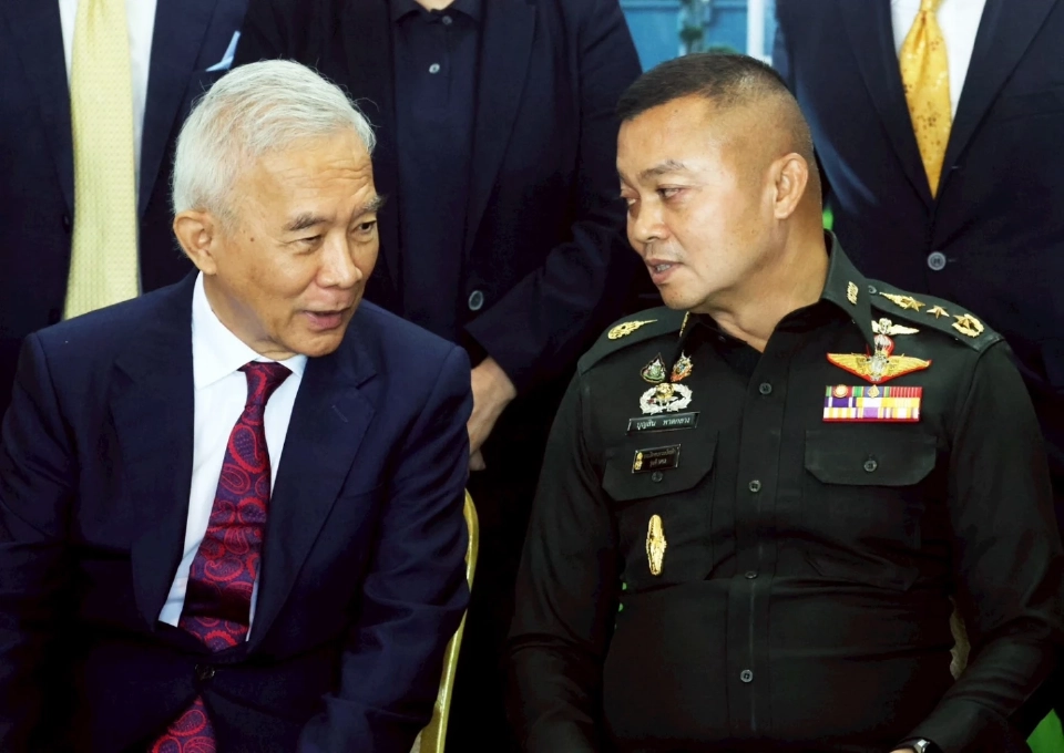 “สุวัจน์”ร่วมงานวันสถาปนากองทัพภาคที่ 2 ครบรอบ 77 ปี โคราชคึกคัก