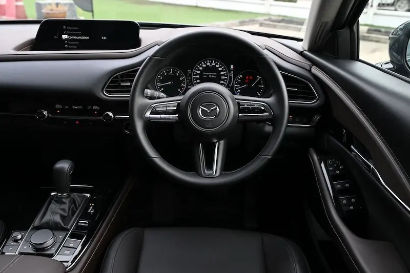 Mazda CX-30  ESSENTIAL COLLECTION 2025