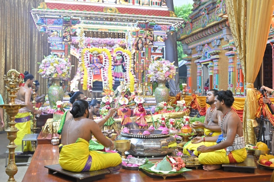 เปิดไฮไลท์  'เทศกาลนวราตรี 2568' เช็กเส้นทางปิดถนน ทางเลี่ยงวัดแขก