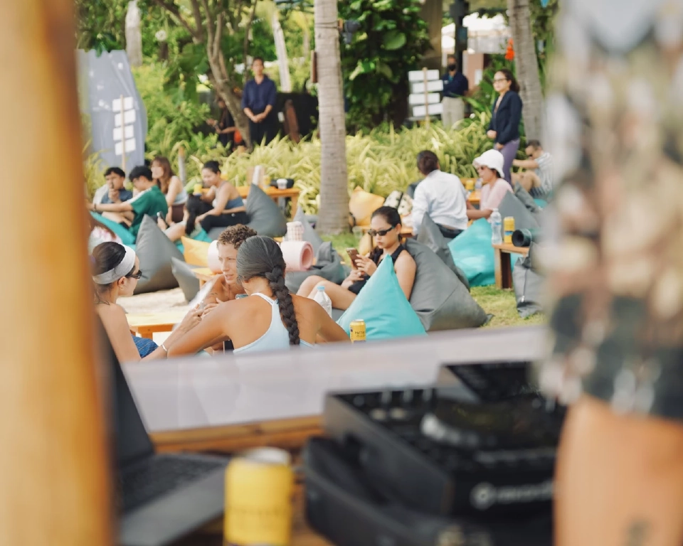 SOL SLOW เนรมิตชายหาดพัทยา สู่ New Beach Lifestyle Experience