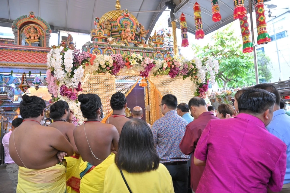 งานนวราตรี 2568 