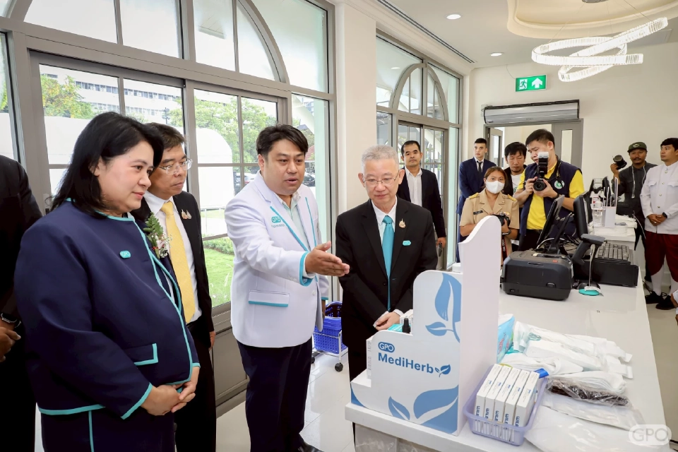 อภ. ทุ่ม 20 ล้าน เปิดร้านยาสาขา ก.สาธารณสุข ตอบโจทย์ผู้บริโภคยุคใหม่