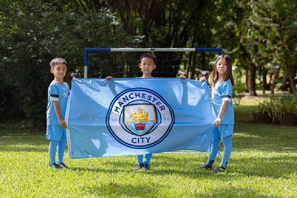 โรงเรียนนานาชาติไฮเกต เปิดตัวโปรแกรมฟุตบอลแมนเชสเตอร์ ซิตี้ แห่งแรกในไทย 