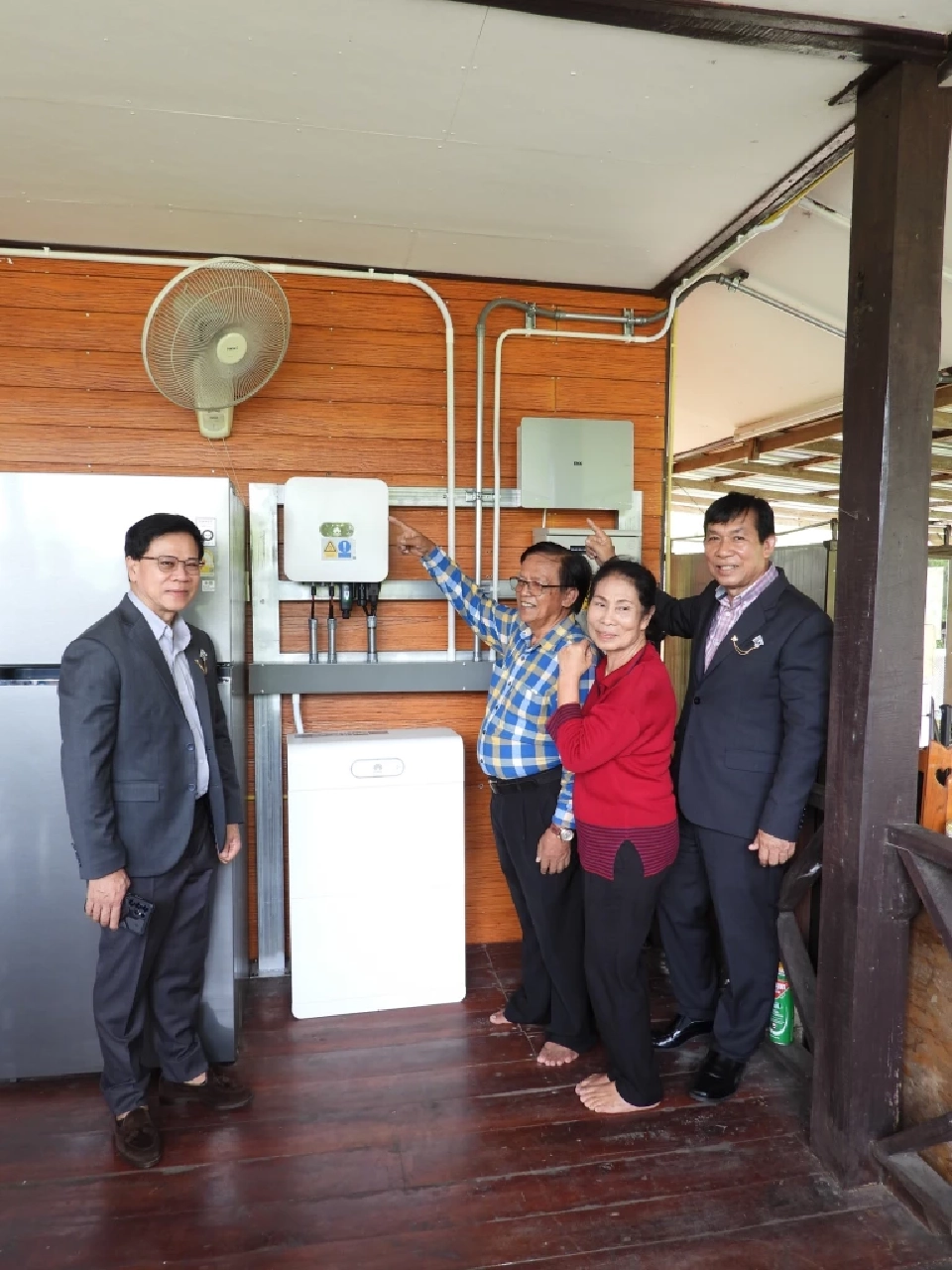 สมาคมสันนิบาตฯ ตรวจรับงาน-เยี่ยมชมโรงงาน โครงการต่อลมหายใจ ขรก. ลดค่าไฟ 30%