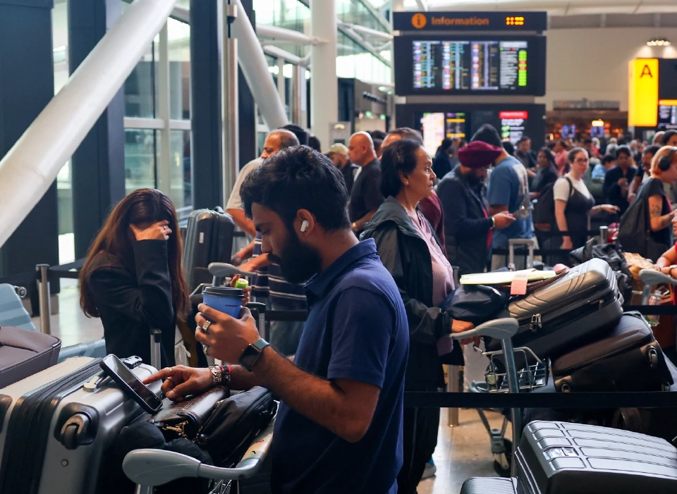 สนามบินยุโรปป่วนหนัก! ระบบเช็กอินล่มจากการโจมตีทางไซเบอร์