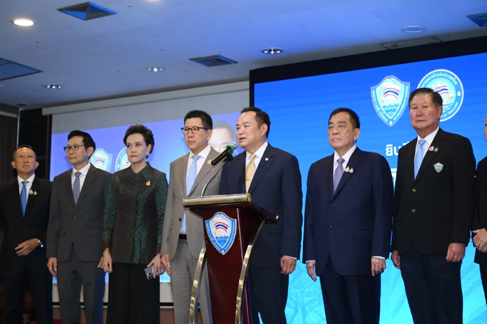 \'อนุทิน\' ยันไม่เปิดด่านไทย-กัมพูชา เมิน \'ฮุน มาเนต\' ฟ้องผู้นำโลก