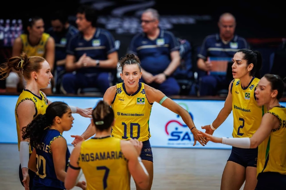 ถ่ายทอดสดวอลเลย์บอลหญิงชิงแชมป์โลกวันนี้ 'อิตาลี vs บราซิล' ชิงตั๋วรอบชิงฯ