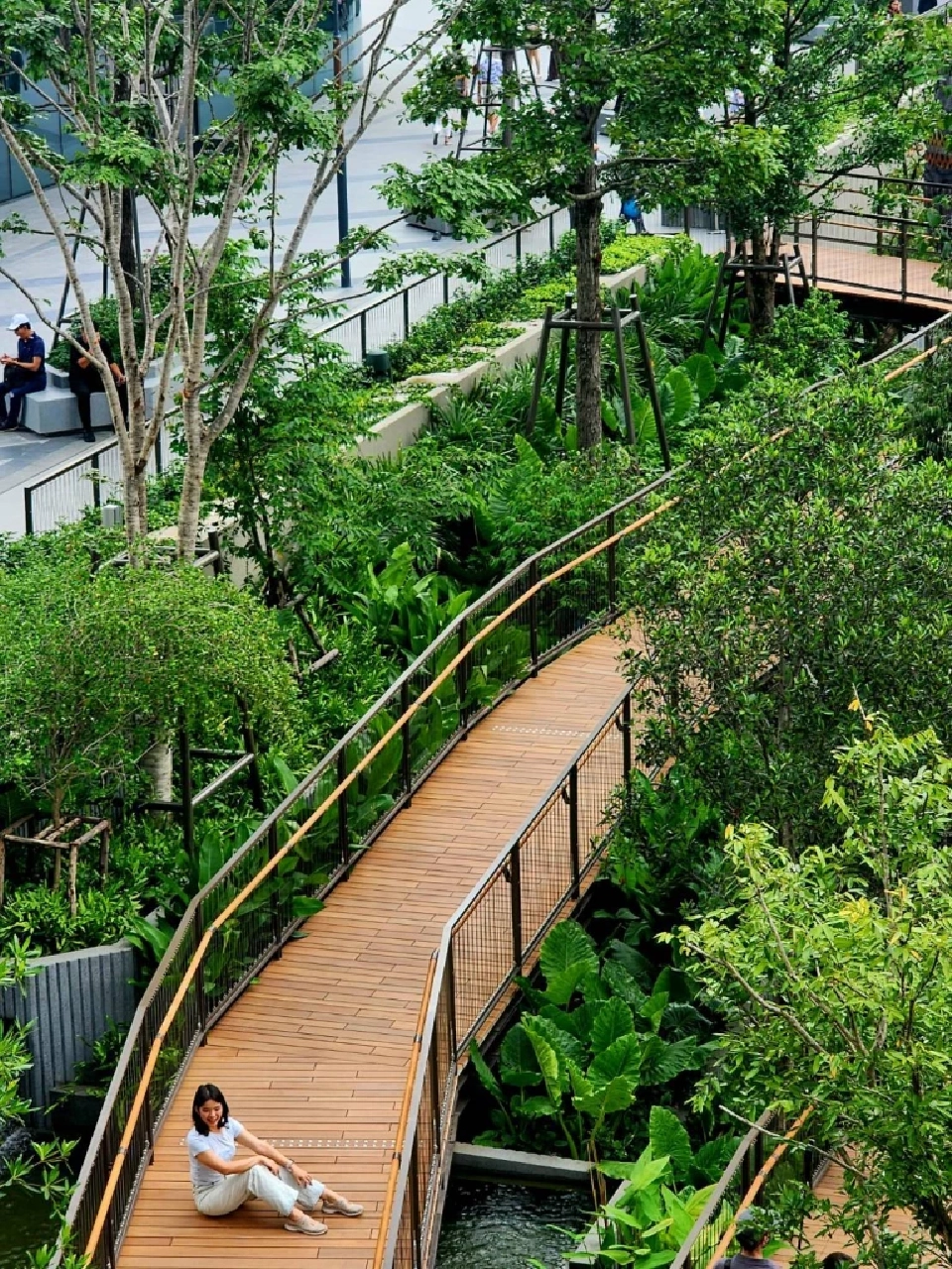 เช็คอิน 'สวนดุสิตอรุณ' สวนลอยฟ้าใหญ่สุดในไทย แลนด์มาร์กใหม่ใจกลางกรุง