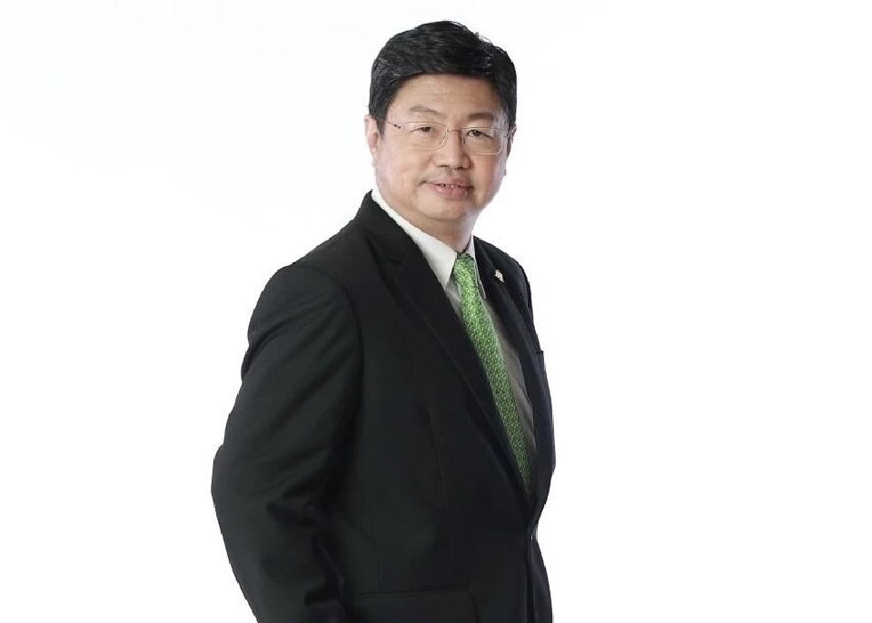 นายมงคล เพียรพิทักษ์กิจ กรรมการผู้จัดการ บริษัท ที ลีสซิ่ง จำกัด 