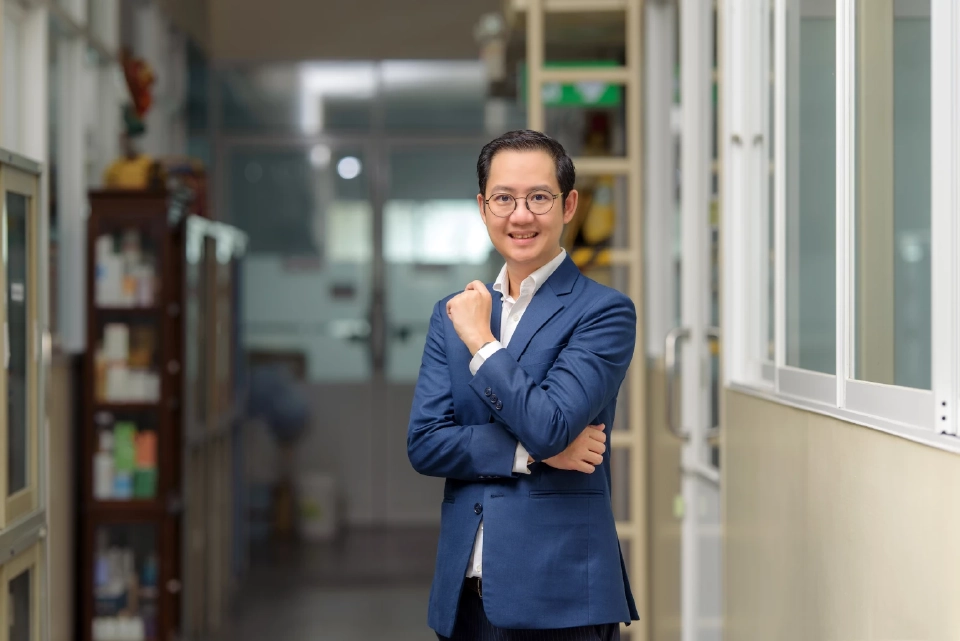 นายสิทธิชัย แดงประเสริฐ 