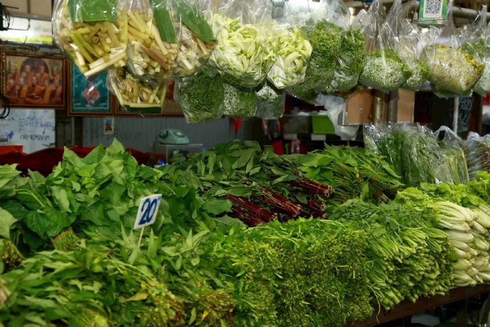 ​ตลาดสี่มุมเมือง ศูนย์กลางวัตถุดิบอาหารท้องถิ่นใหญ่สุดในไทย เปิด 24 ชม.