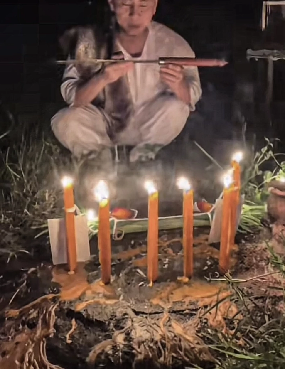 ผ่าจ้านช้างผ่าจ้านผี