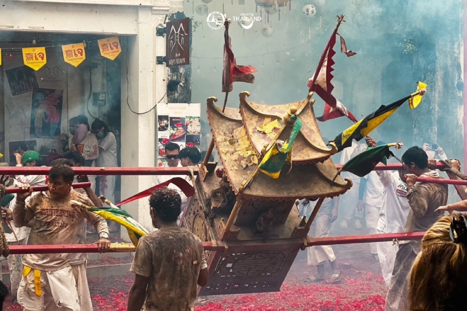 ประเพณีถือศีลกินผัก พังงา