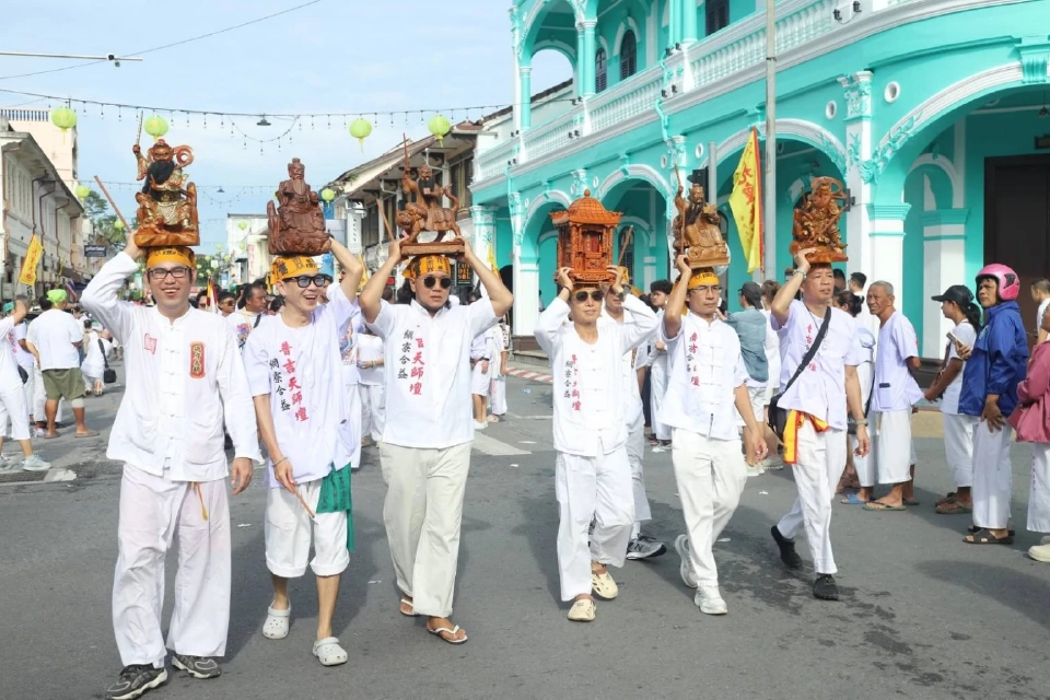 พลังแห่งศรัทธา 'ประเพณีถือศีลกินผักภูเก็ต 2568' ครบรอบ 200 ปี