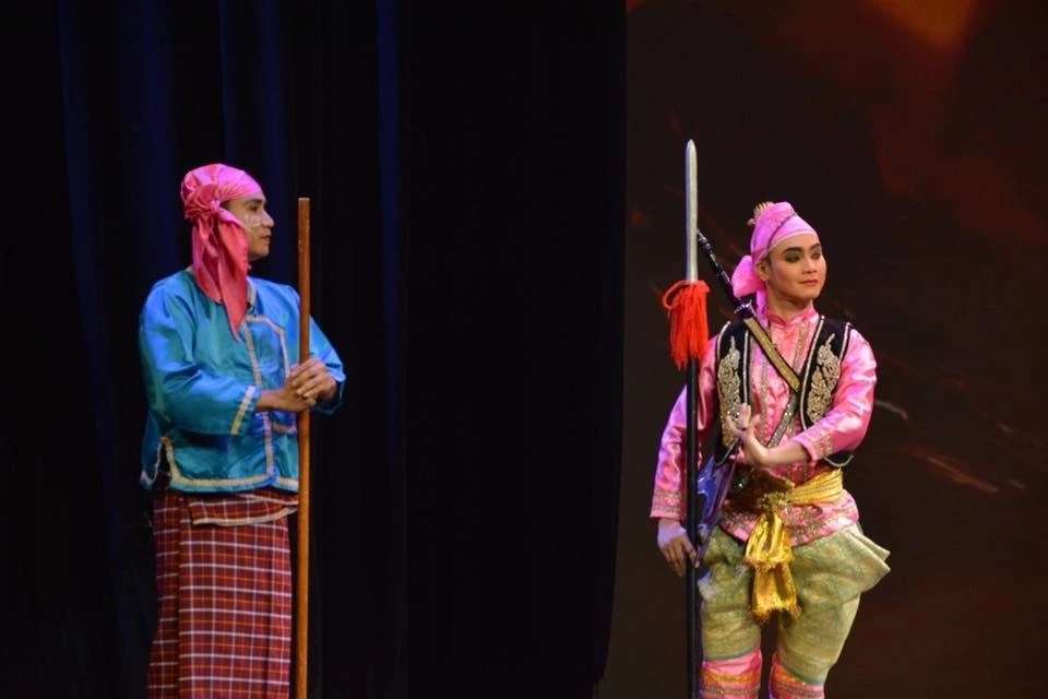 วิธีจับช้าง 3 : ตะพุ่น กับ สมิง