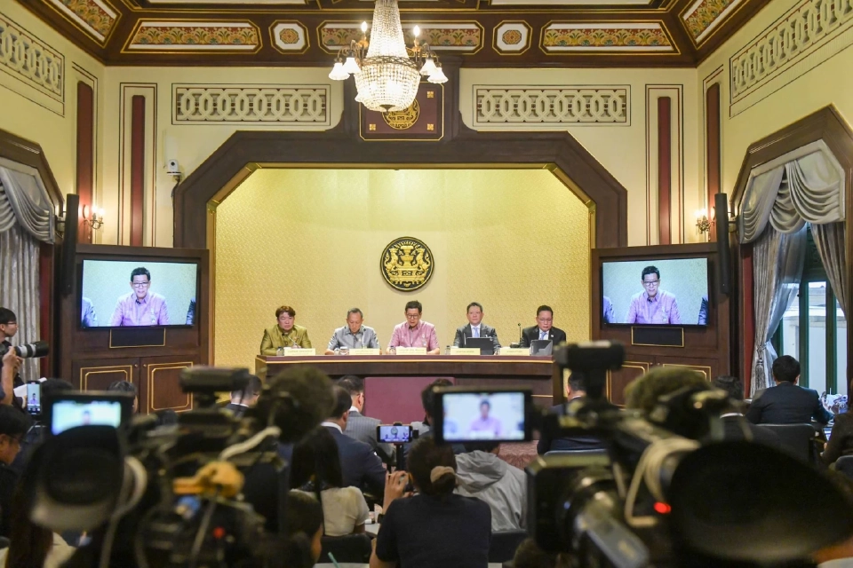 รัฐบาลกางเป้าอัดทุกมาตรการกระตุ้นเศรษฐกิจ ดัน GDP ปี 68 โตเกิน 2.2%