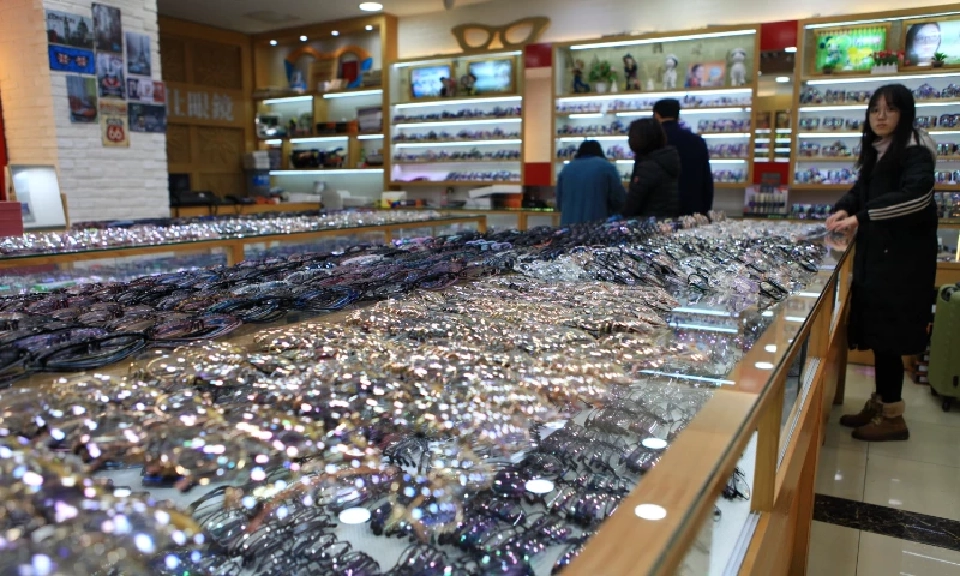 “ตันหยาง”เมืองหลวงแห่งแว่นตาของจีน พลิกโฉมอย่างชาญฉลาดได้อย่างไร (2)