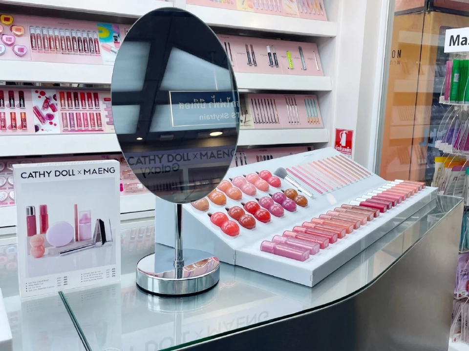 ตลาดบิ้วตี้โตแรง “CATHY DOLL” ดึง เมกอัปอาร์ทิสต์ K-POP บุกตลาดเกาหลี–ญี่ปุ่น