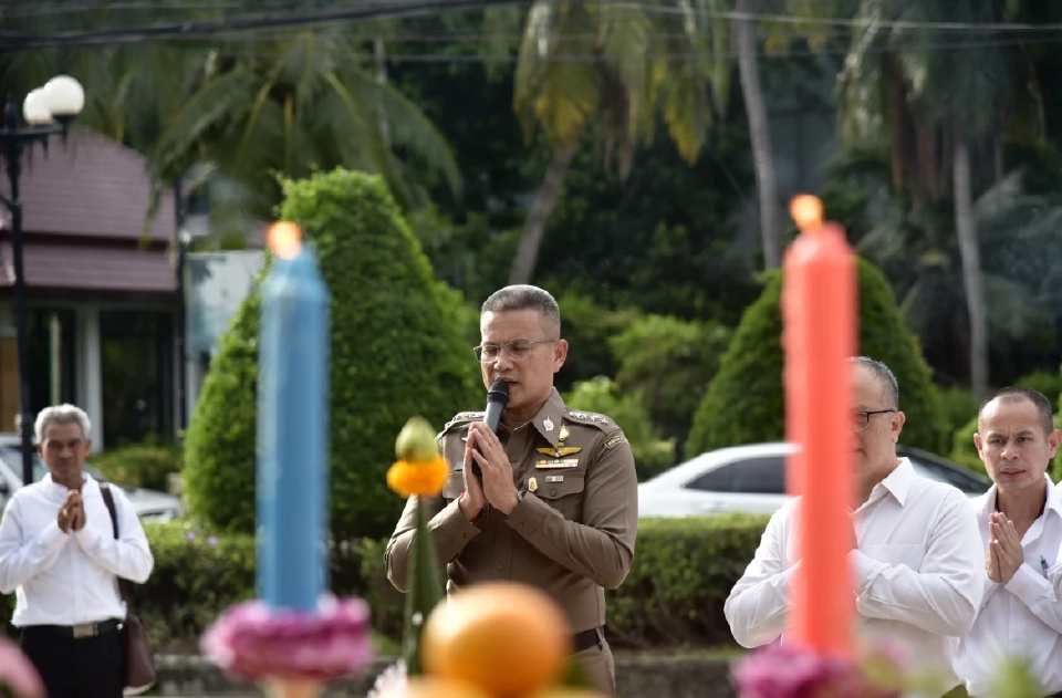 สตช.จัดอุปสมบทหมู่ตำรวจ 45 นาย ถวายเป็นพระราชกุศล ในหลวง ร.9