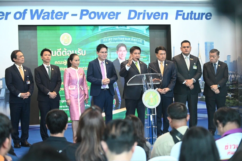 'ธรรมนัส'  สานนโยบายเดิม เร่งดันนโยบาย 3 สร้าง ดันรายได้ ตลาด โอกาสเกษตรกร