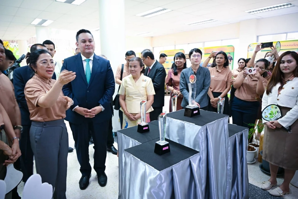 ‘อามินทร์’ เปิดงานสถาปนา 53  ปี กรมวิชาการเกษตร มุ่งนวัตกรรมเกษตร สร้างรายได้มั่นคง