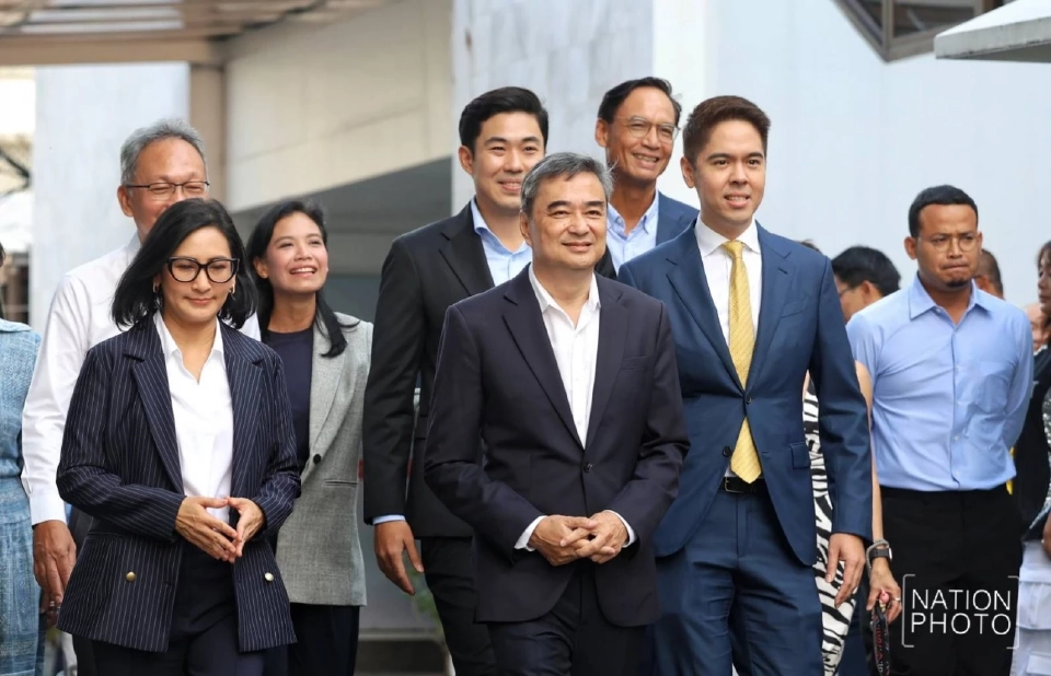 “อภิสิทธิ์”ลั่นทำการเมืองแบบสุภาพบุรุษ มุ่งฟื้นศรัทธา ปชป.