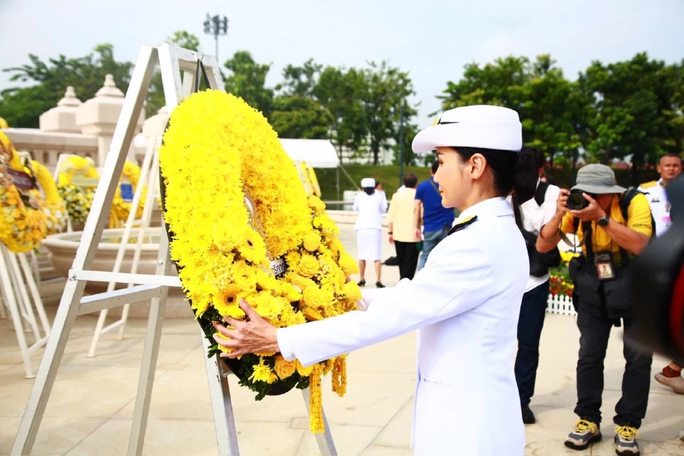 “นฤมล“ร่วมวางพวงมาลาเนื่องใน “วันนวมินทรมหาราช” 13 ตุลาคม 2568