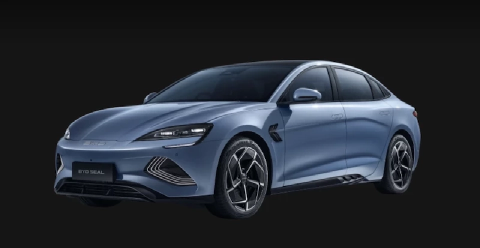 BYD เริ่มอัดโปรโมชัน ลดราคาปลายปี 2568