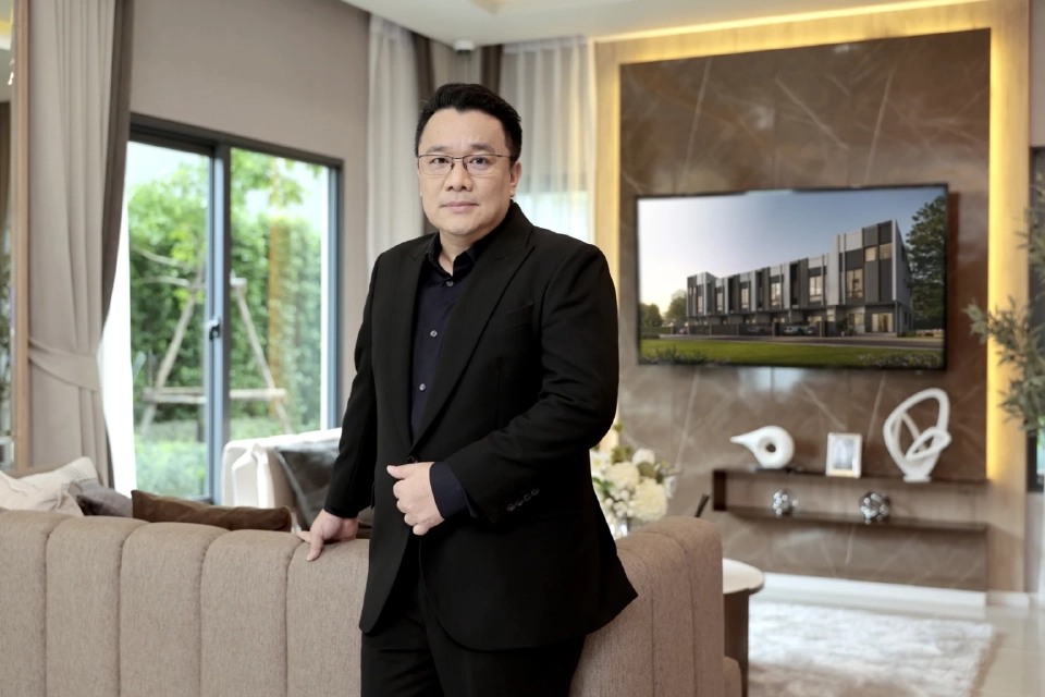 เมธา รักธรรม