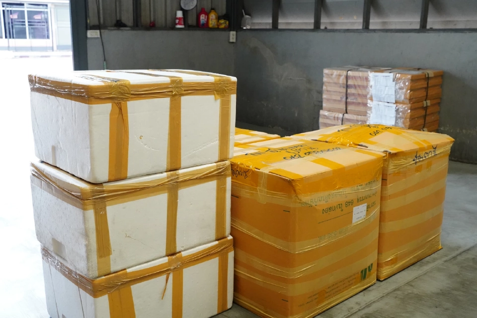 ‘บขส.’ จับมือ ‘ไปรษณีย์ไทย เปิด 10 จุดบริการ EMS Point ส่งพัสดุถึงบ้านใน 1 วัน