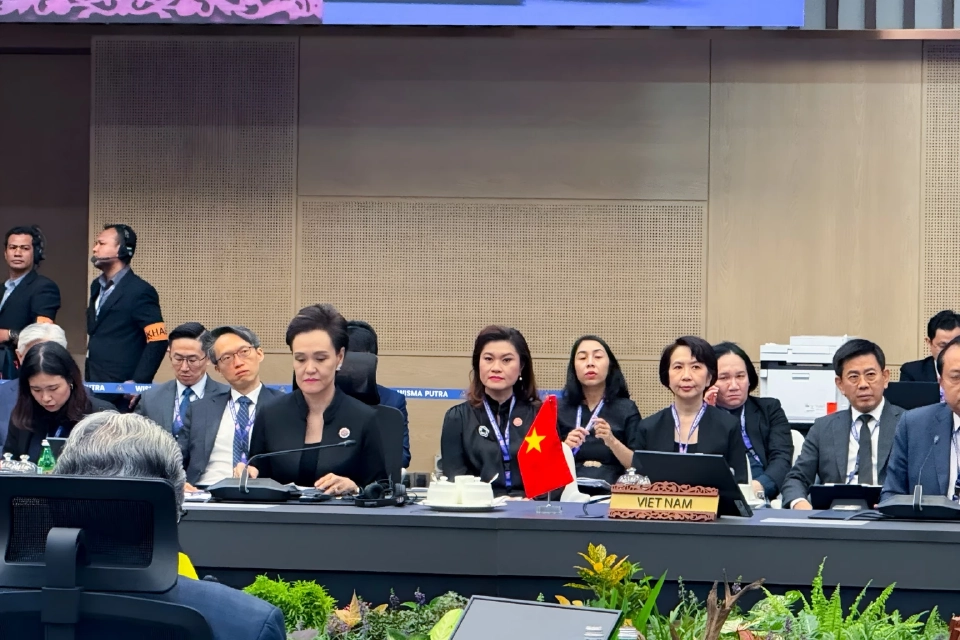 ผู้นำ 15 ชาติ RCEP ผวาสงครามความตึงเครียด เตรียมทบทวนความตกลงใหม่