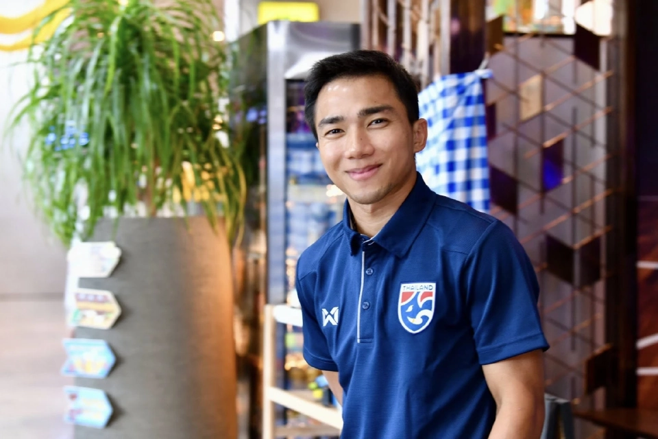 ชนาธิป สรงกระสินธ์ กองกลางกัปตันทีมชาติไทย จากสโมสร บีจี ปทุม ยูไนเต็ด