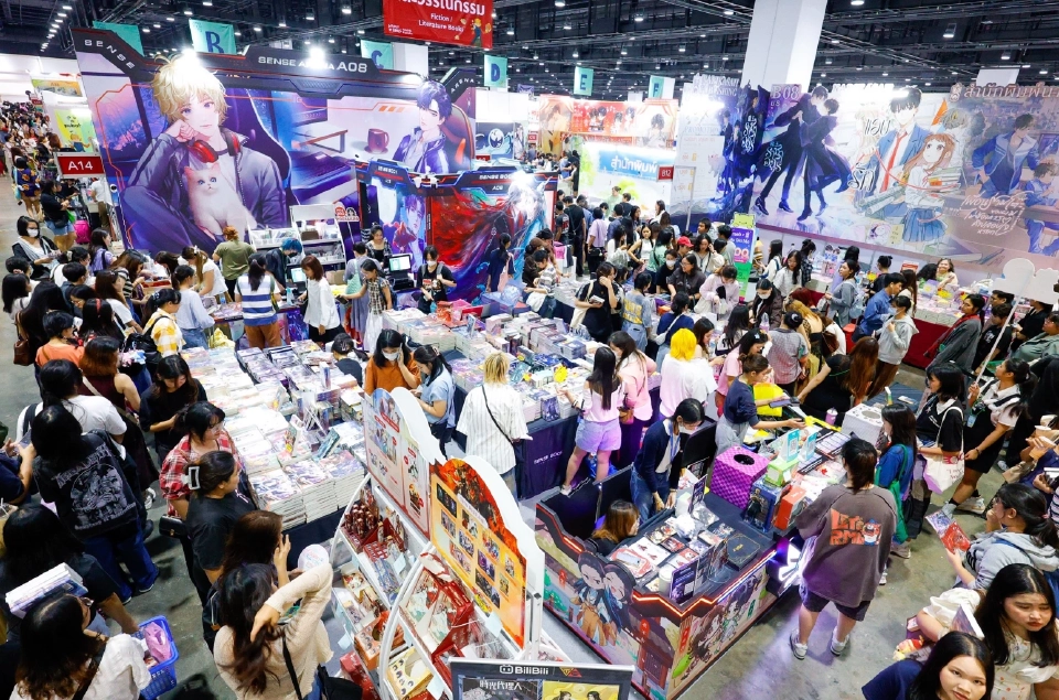 ทุบสถิติ ‘งานมหกรรมหนังสือ’ ทำนิวไฮ คนแห่เข้างานทะลัก