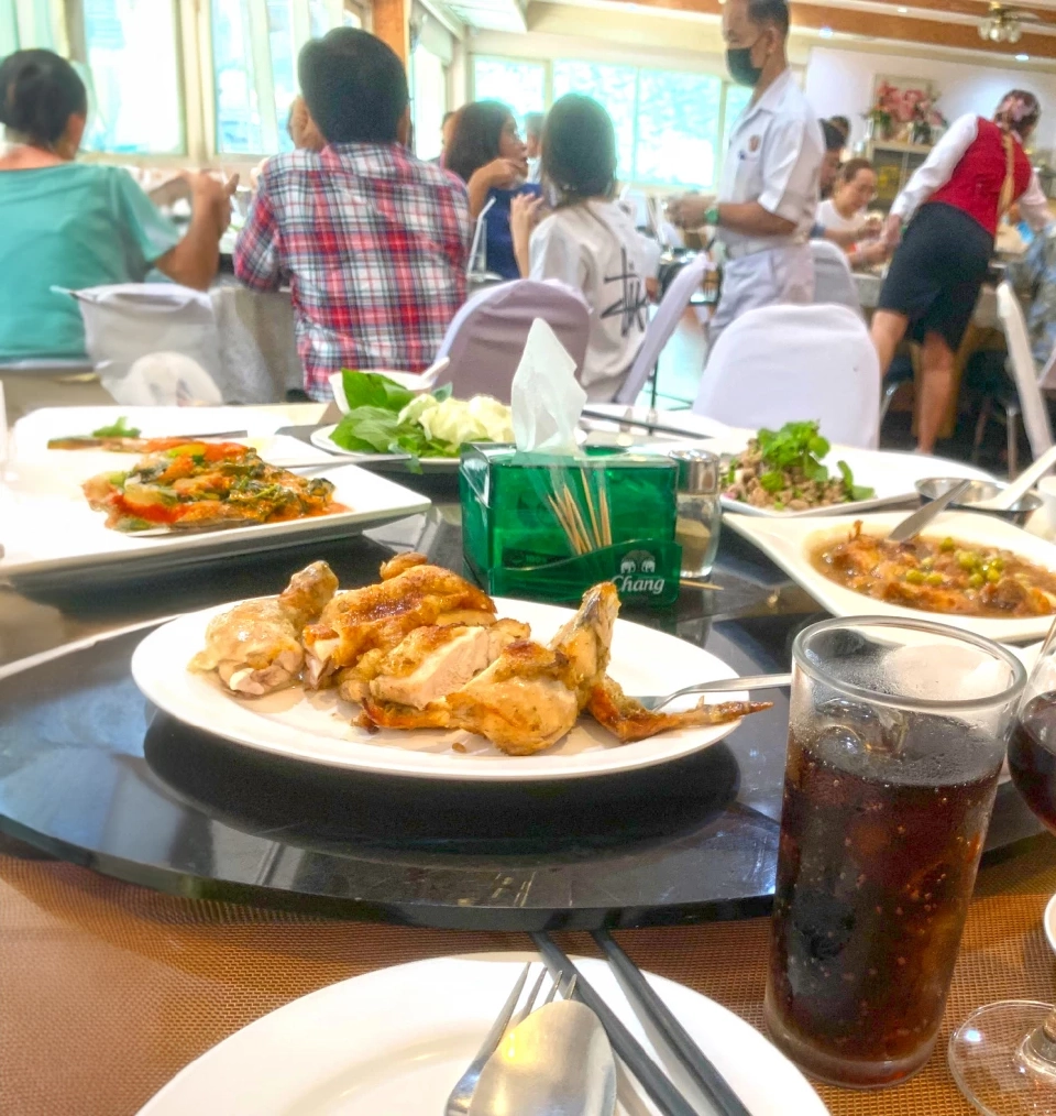 วิเศษไก่ย่างบางโพ