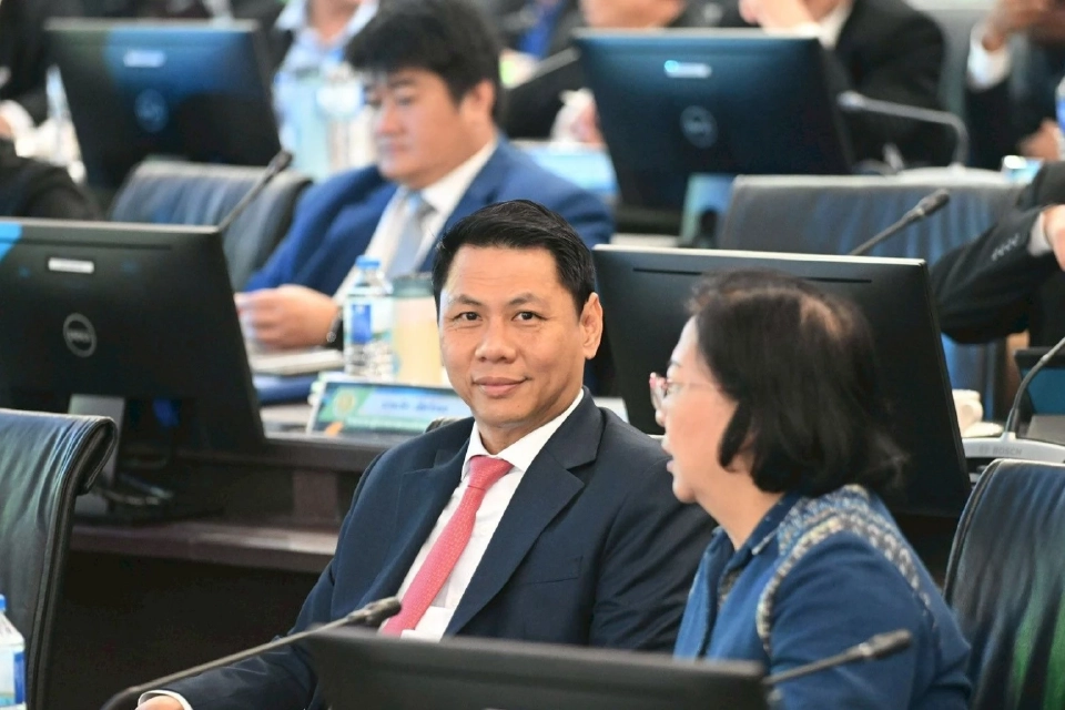 'ธรรมนัส'  สานนโยบายเดิม เร่งดันนโยบาย 3 สร้าง ดันรายได้ ตลาด โอกาสเกษตรกร